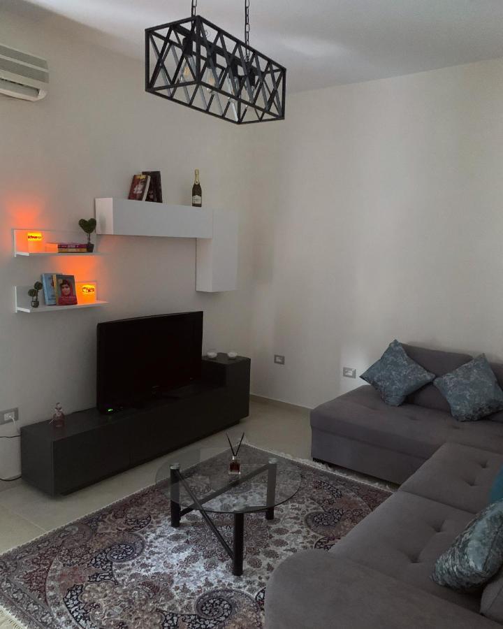 Jessica'S Apartment Tirana Exterior foto